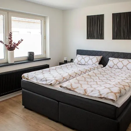 Novo Mesto - Exklusive Wellnesswohnung Am Eltenberg Mit Sauna & Gym