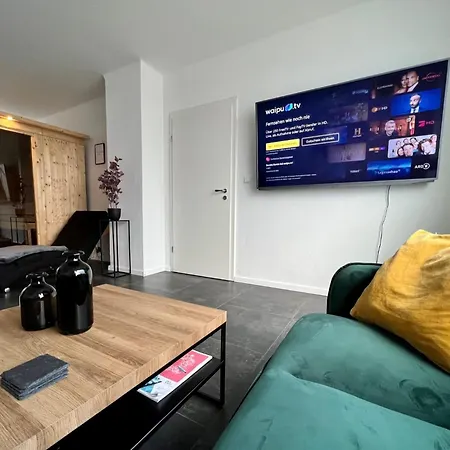 Novo Mesto - Exklusive Wellnesswohnung Am Eltenberg Mit Sauna & Gym Vakantiehuis Elten