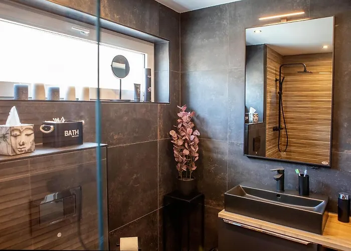 Novo Mesto - Exklusive Wellnesswohnung Am Eltenberg Mit Sauna & Gym * Elten